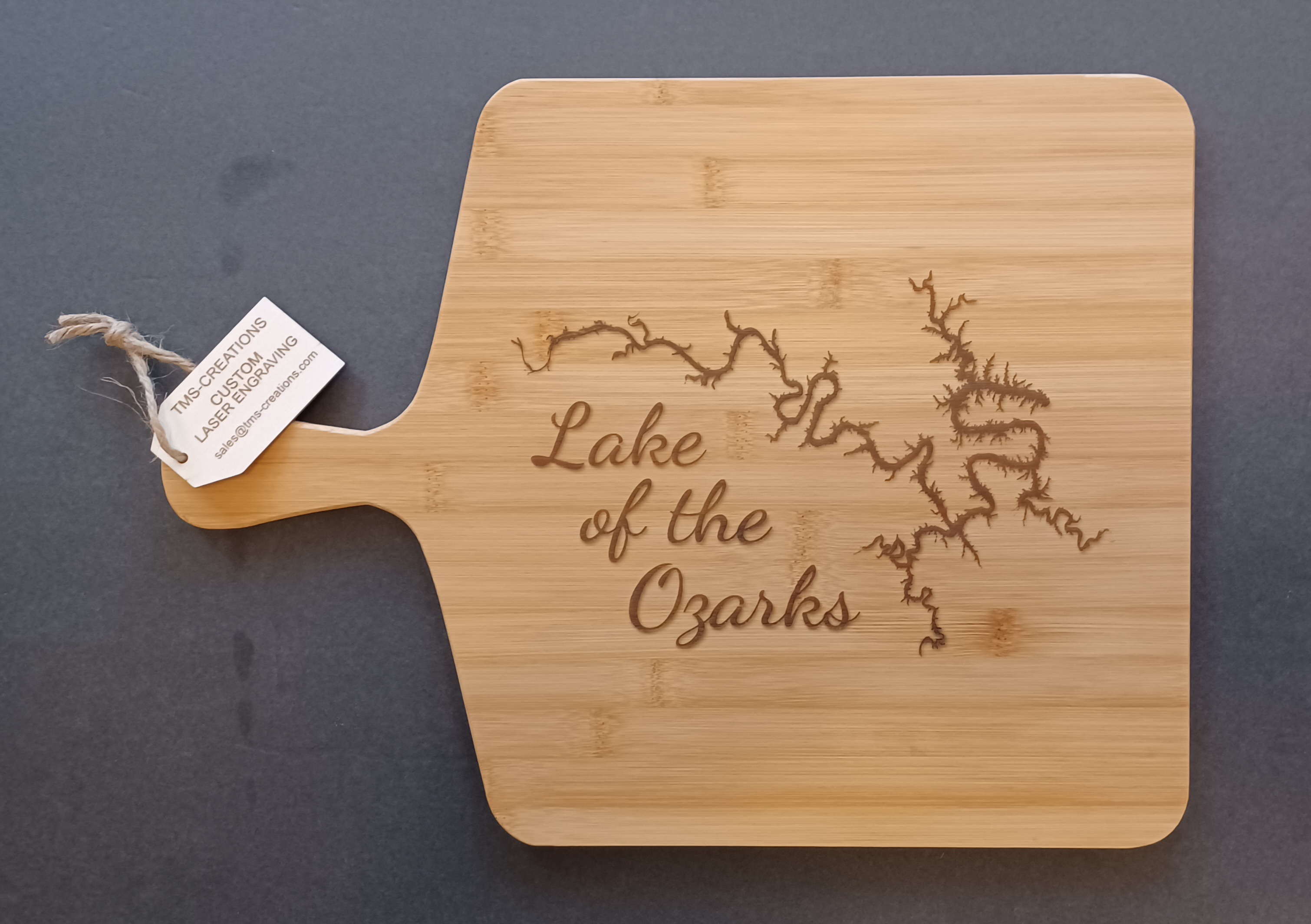 LOZ Paddle Cutting Board LOZ Paddle Cutting Board